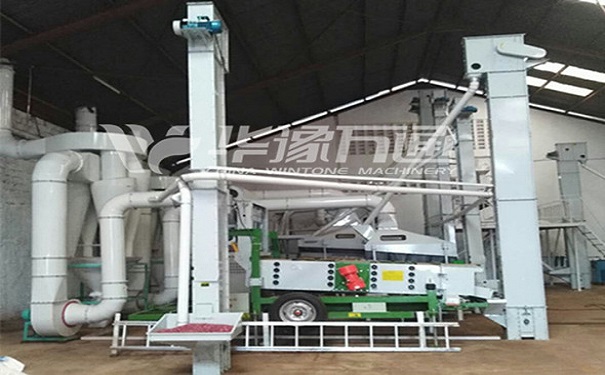 豆類清理精選成套設(shè)備實拍圖片